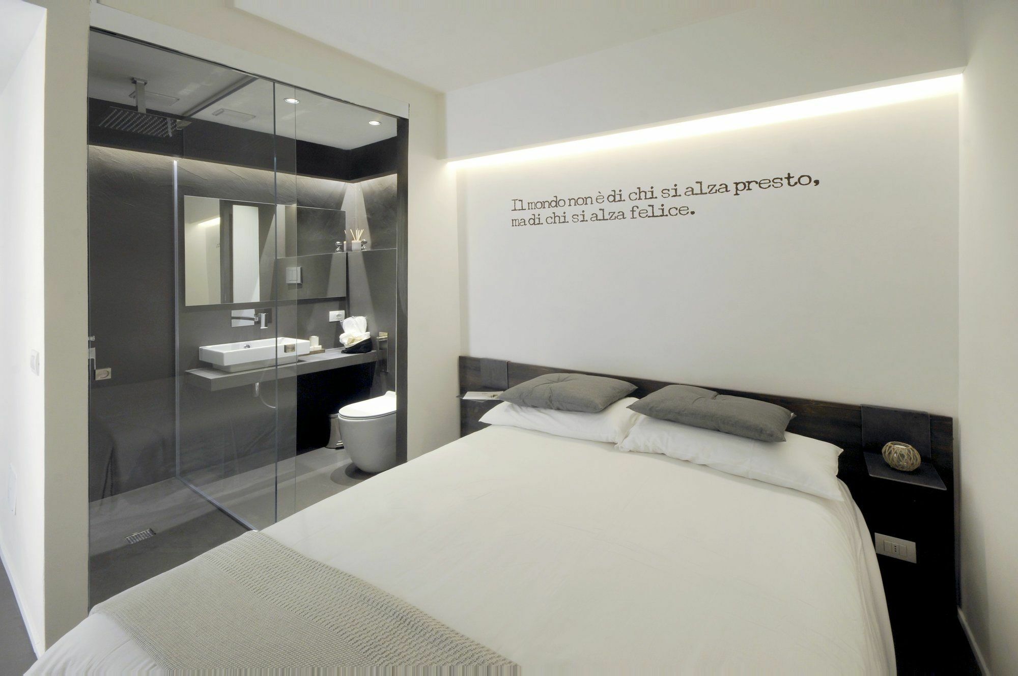 Emilia Suite Design Modena Exterior foto